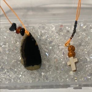 Stunning bookmarks . Every book lovers dream .